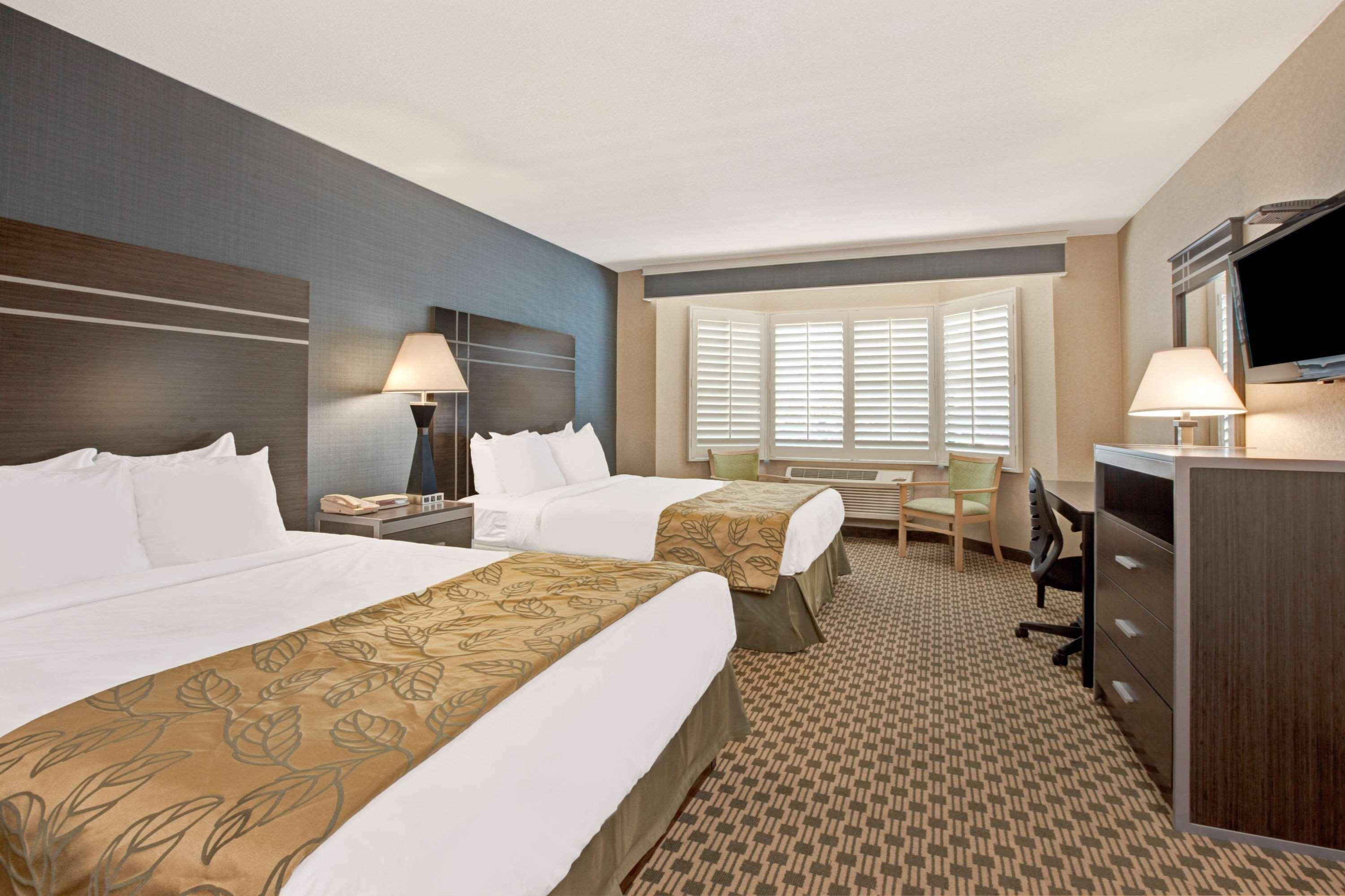 Hotel Aluxor Sfo, Sapphire Boutique Collection Сан-Бруно Экстерьер фото